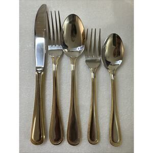 International Royal Bead Gold Stainless Flatware 70 Piece Service For 12 w/Case